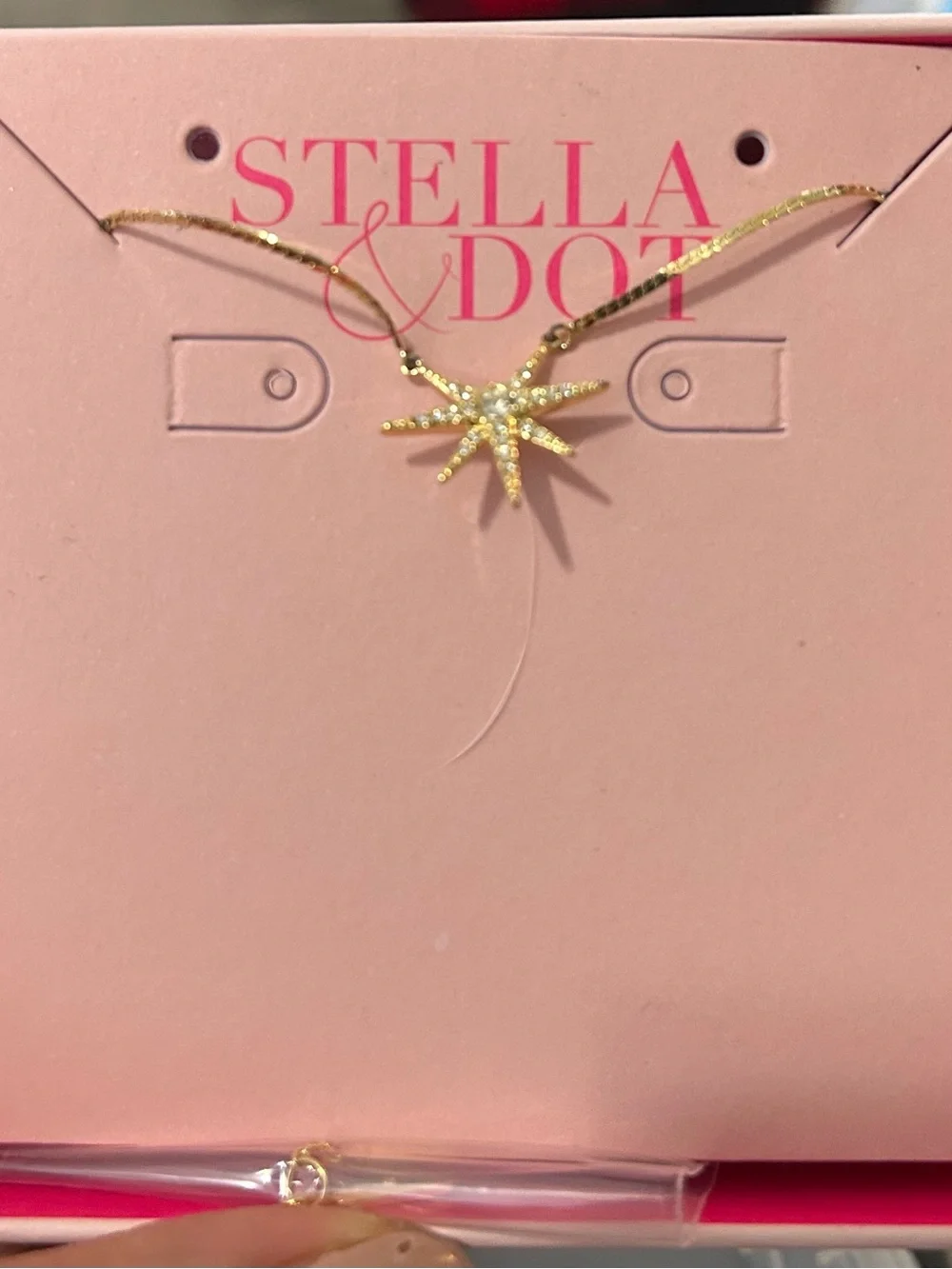 Stella & Dot Gold Starburst Crystal Necklace
